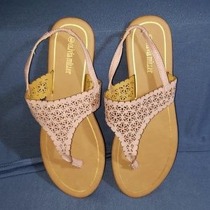 Size 9 Olivia Miller Sandals